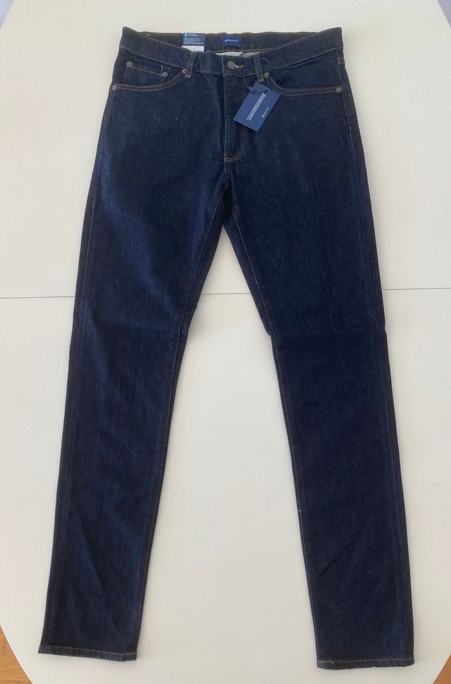 Gant. Pantalón vaquero slim. W33 L34