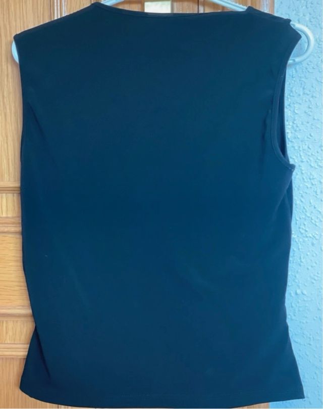 Camiseta pentejuelas Amaya Arzuaga