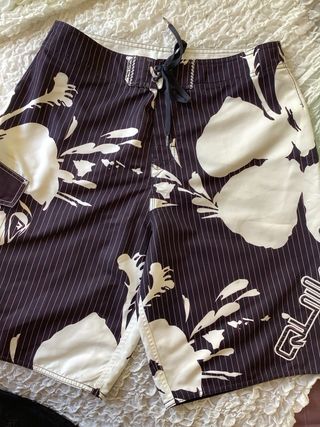Pantalon/bañador Quiksilver T 32 solo 10euros