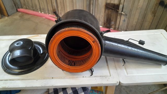 MERCEDES COLAS  W110 / 111