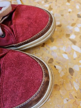 Zapatillas n 41 marca Napapijri.