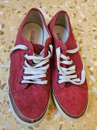 Zapatillas n 41 marca Napapijri.