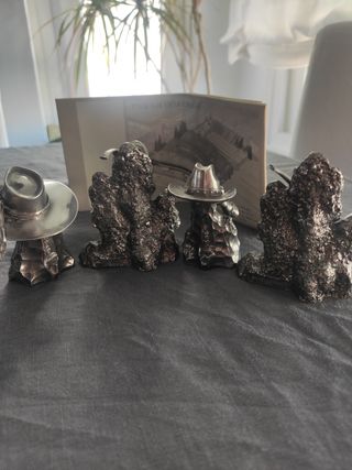 Figuras bronce Jose Luis Casasola.