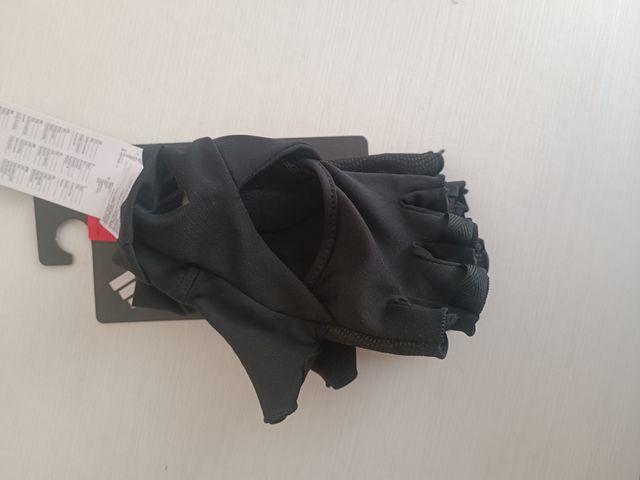 Guantes entrenamiento Adidas