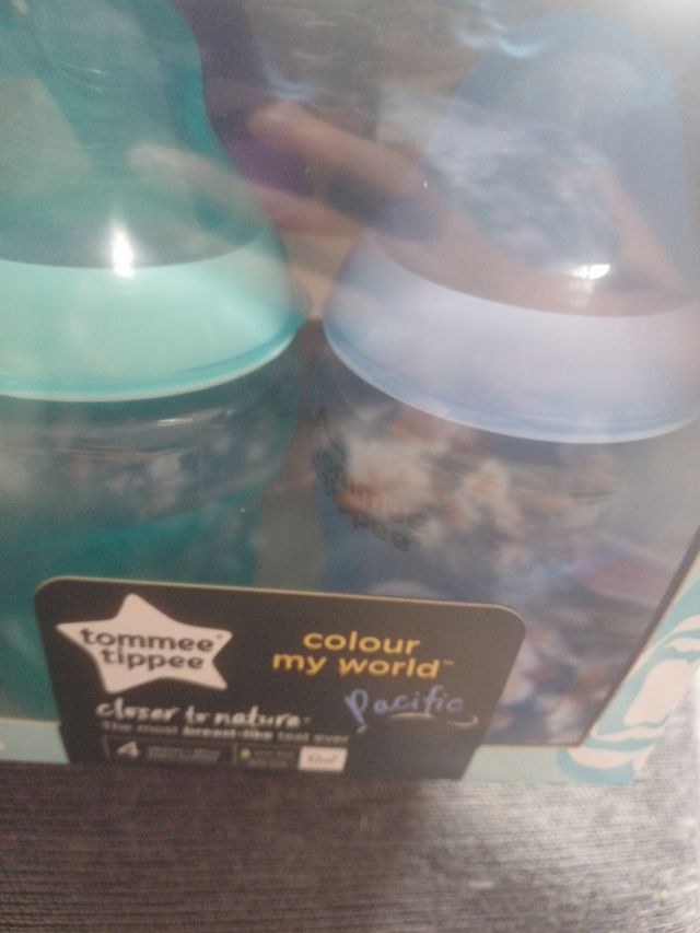 Biberones a estrenar tommee tippee