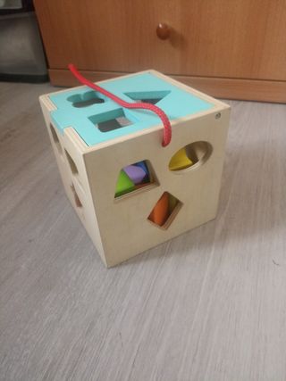 Juego bebé figuras geométricas 