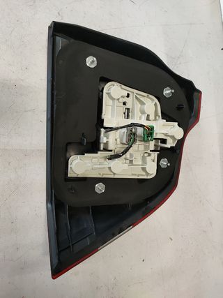 ✅PILOTO TRASERO IZQUIERDO VOLVO S40 '05