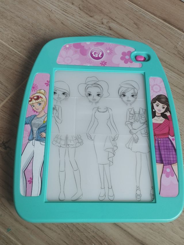 Juego para diseñar ropa de moda