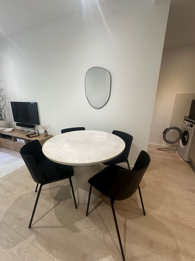 Mesa redonda comedor