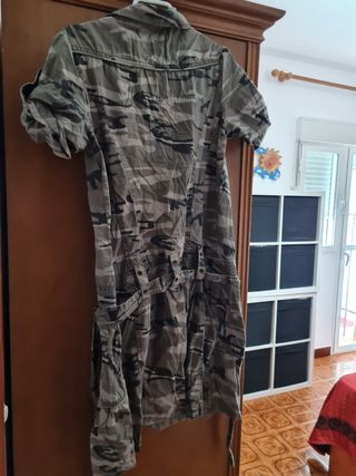 Vestido militar 38