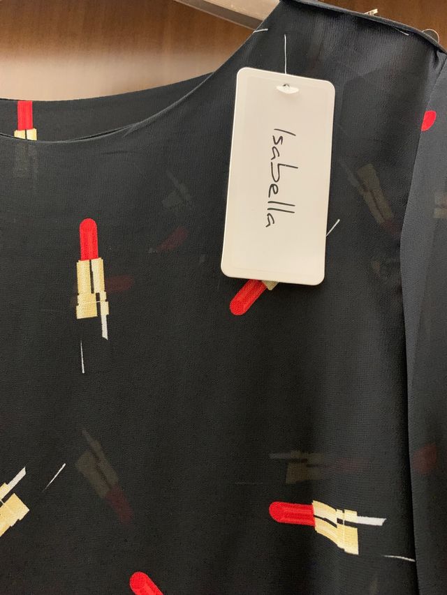 Blusa nera e rossa Isabella