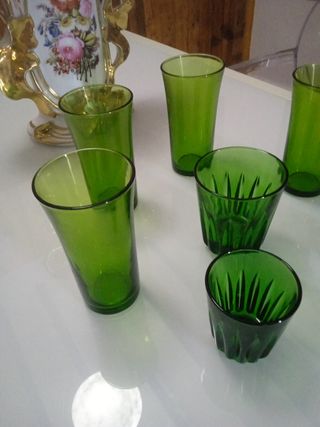 Vajilla Duralex verde 