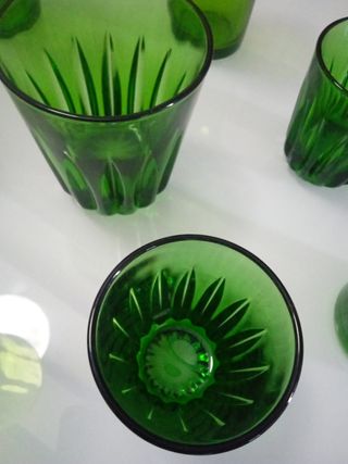 Vajilla Duralex verde 