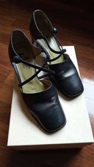Zapatos de tacón LV