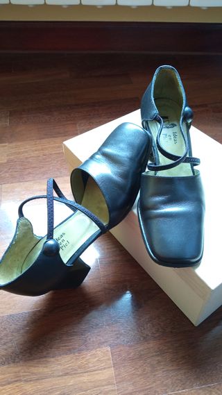 Zapatos de tacón LV