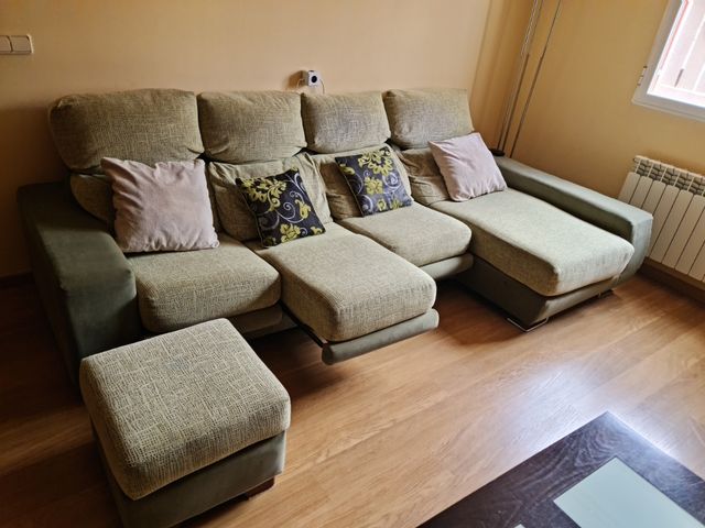 Dormitorio matrimonio, Canapé