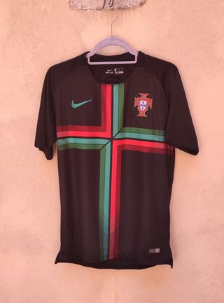 Maglia Nike Portogallo Pre Match 2018