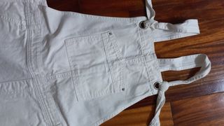 Peto vaquero blanco corto