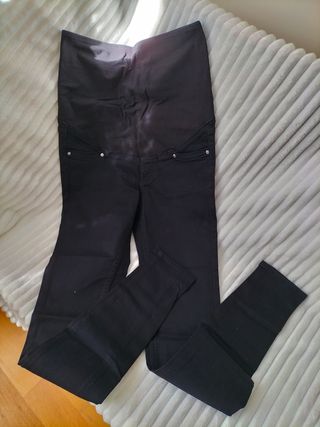 Pantalón premamá HyM