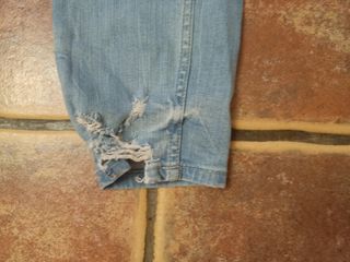 Pantalón vaquero hombre Pull and Bear.