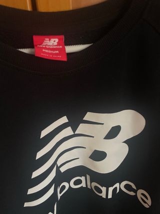 Sudadera New Balance (mujer)