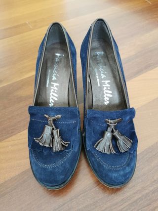 Zapatos ante azul tacón