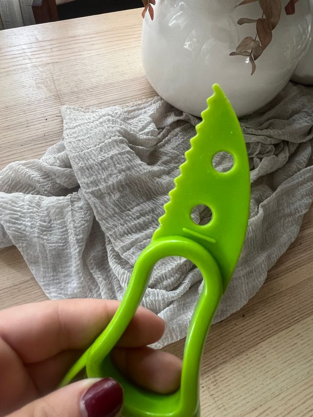 Cuchillo para aguacate