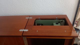 Maquina de coser Alfa antigua