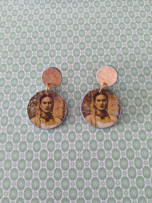 PENDIENTES HECHOS A MANO FRIDA