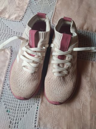 Zapatillas Adidas Pure Sounce+