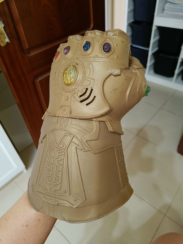 Guante Thanos