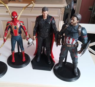 Los Vengadores 3 figuras 30cm 1/6