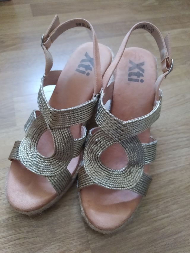 SANDALIA DE 38 PIEL XTI