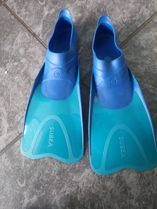 Aletas piscina niño