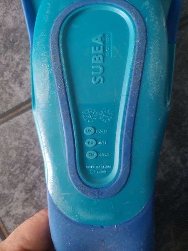 Aletas piscina niño