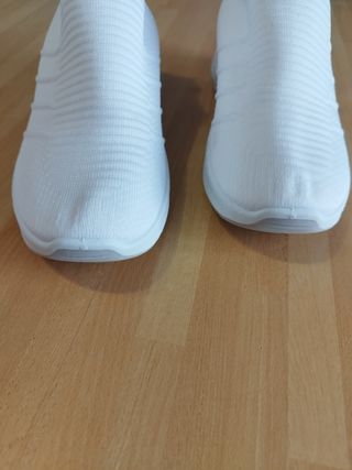 Scarpe n.38 in tessuto elasticizzato 