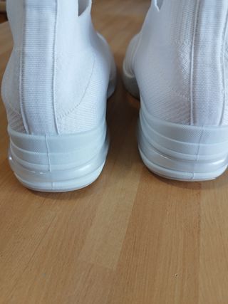 Scarpe n.38 in tessuto elasticizzato 