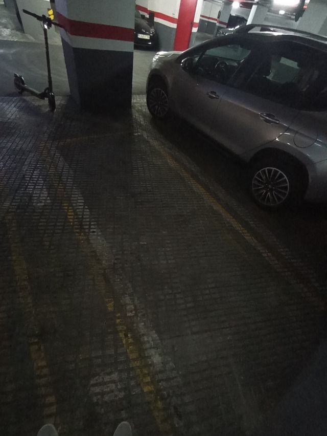 Garaje en alquiler Motos