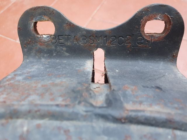 Escape Gianelli, Minarelli horizontal