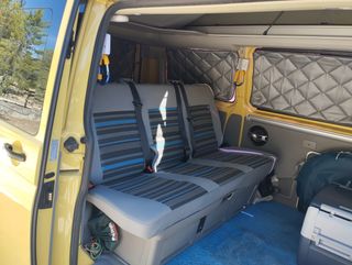 Volkswagen California 2011