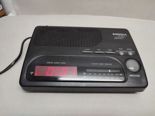 Radio Reloj Despertador Radiola FM-MW