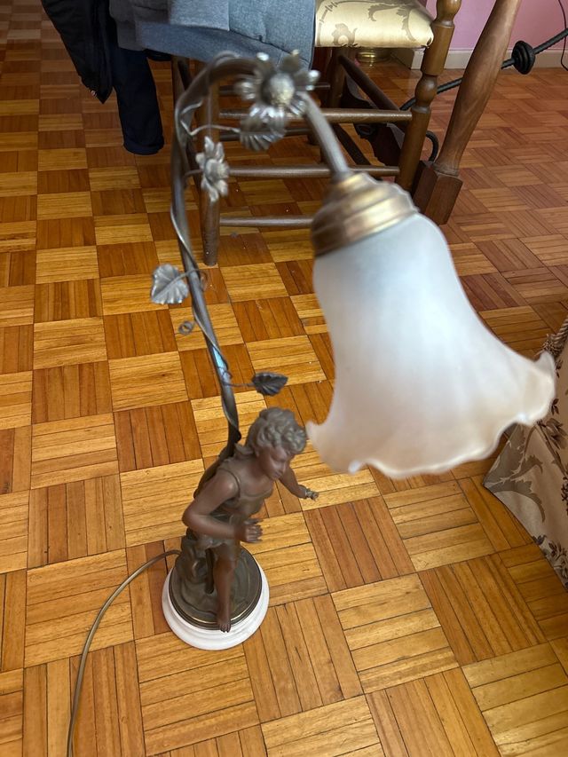 Lampara antigua angel