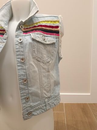 Chaleco vaquero Stradivarius