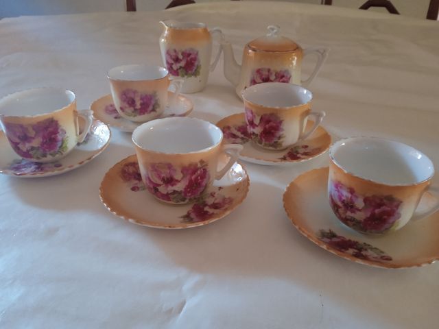 Juego de café antiguo