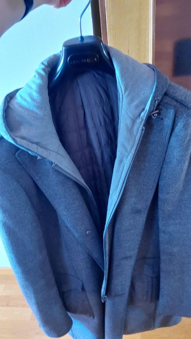 Abrigo hombre tres cuartos. Gris