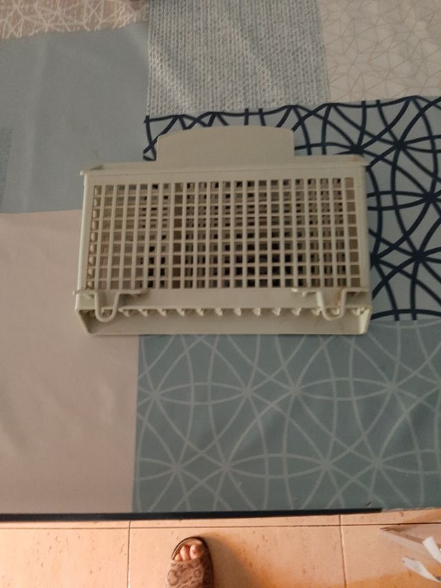 Contenitore per lavastoviglie