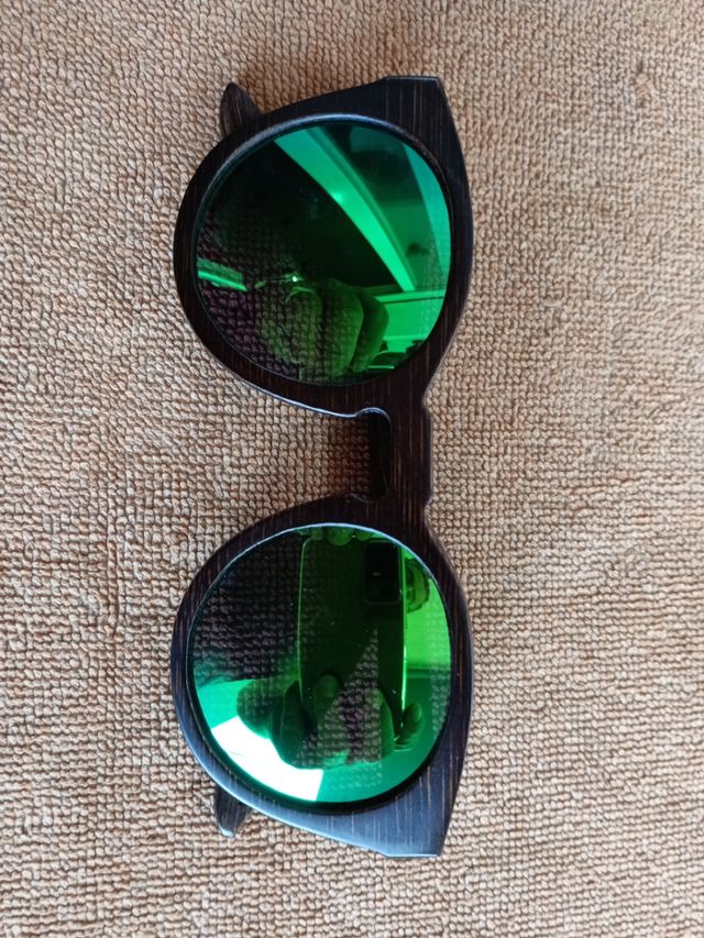 Gafas de sol de madera