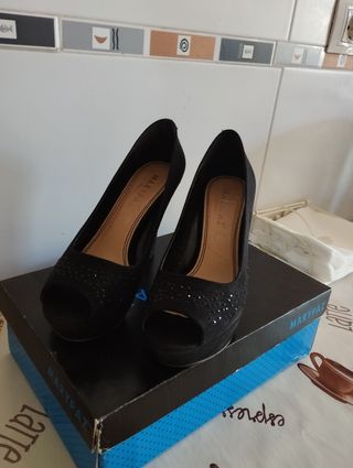 Zapatos taconazo