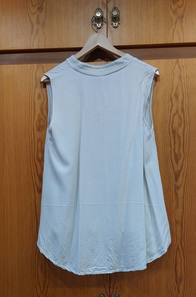 Camisa sin mangas