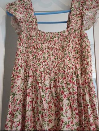 Vestido midi flores